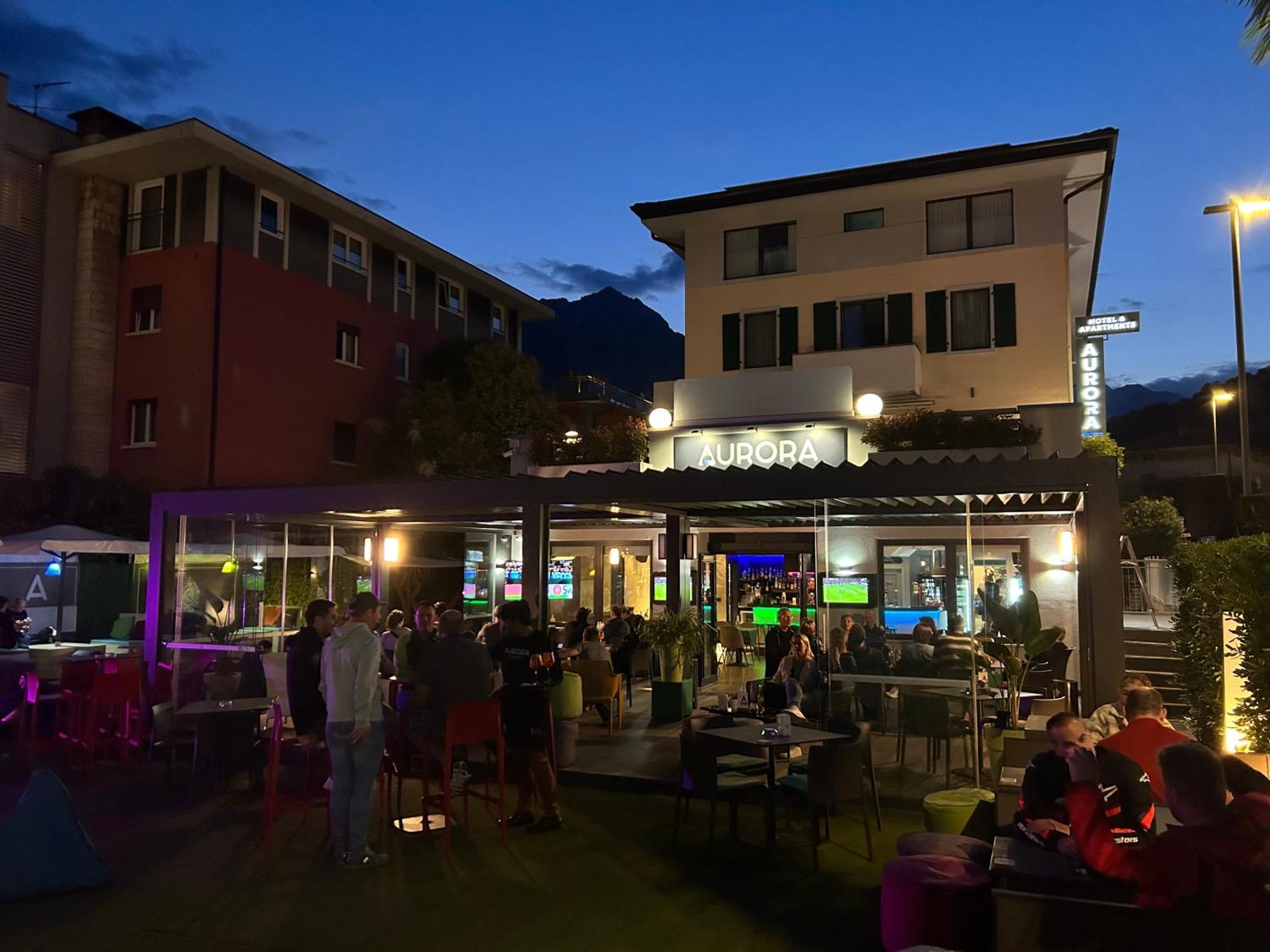 Hotel Aurora&Appartamenti Torbole Sul Garda Bagian luar foto